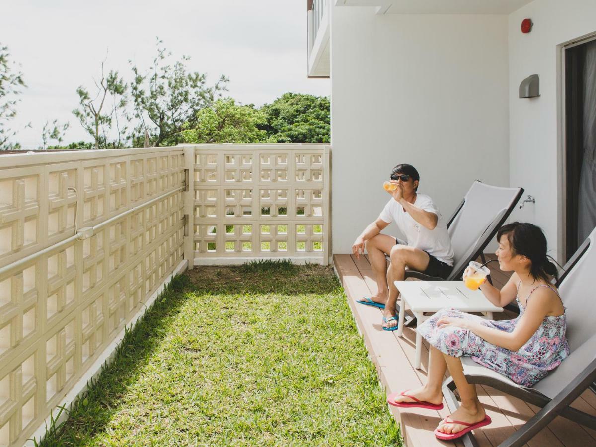 Hideout Okinawa Uruma Kültér fotó