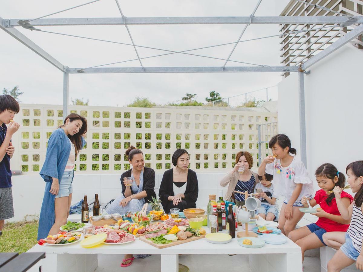 Hideout Okinawa Uruma Kültér fotó